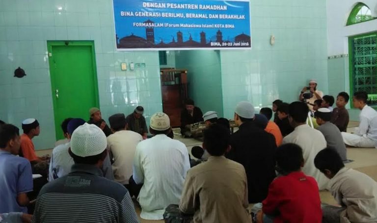 Pesantren Diminta Setop Kunjungan dan Lakukan Isolasi