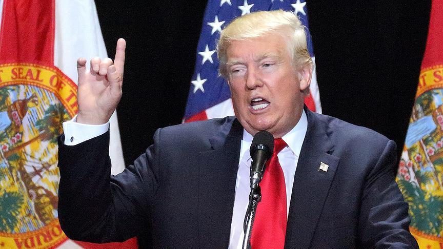 Cegah Pengungsi Masuk AS, Trump Tuntut Negara-negara Teluk Bangun Zona Aman di Suriah