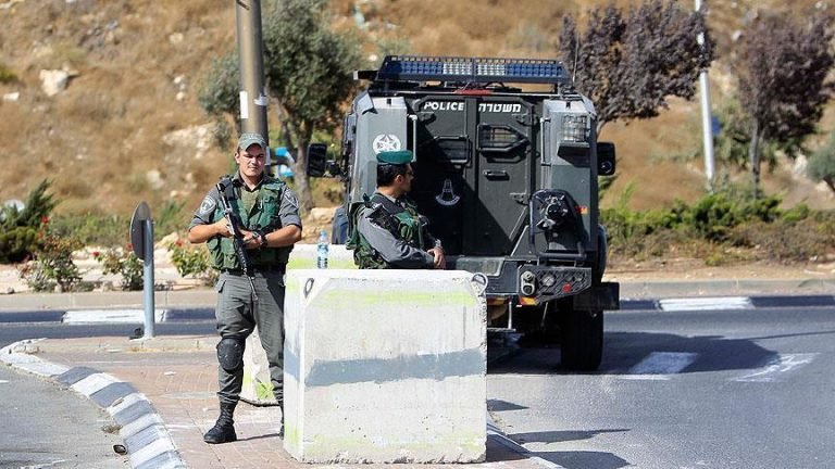 Israel Bekukan Perjalanan 83.000 Warga Tepi Barat ke Al Quds Selama Ramadhan