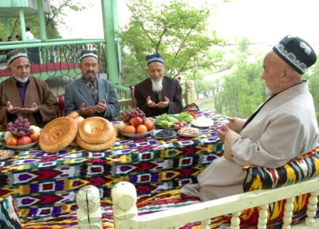 Uzbekistan Larang Buka Puasa Bersama Selama Ramadhan di Restoran