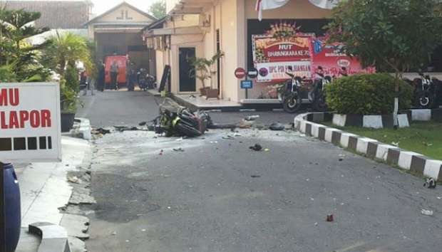 Istri Pelaku Bom di Mapolresta Solo Akui Nurrahman adalah Suaminya