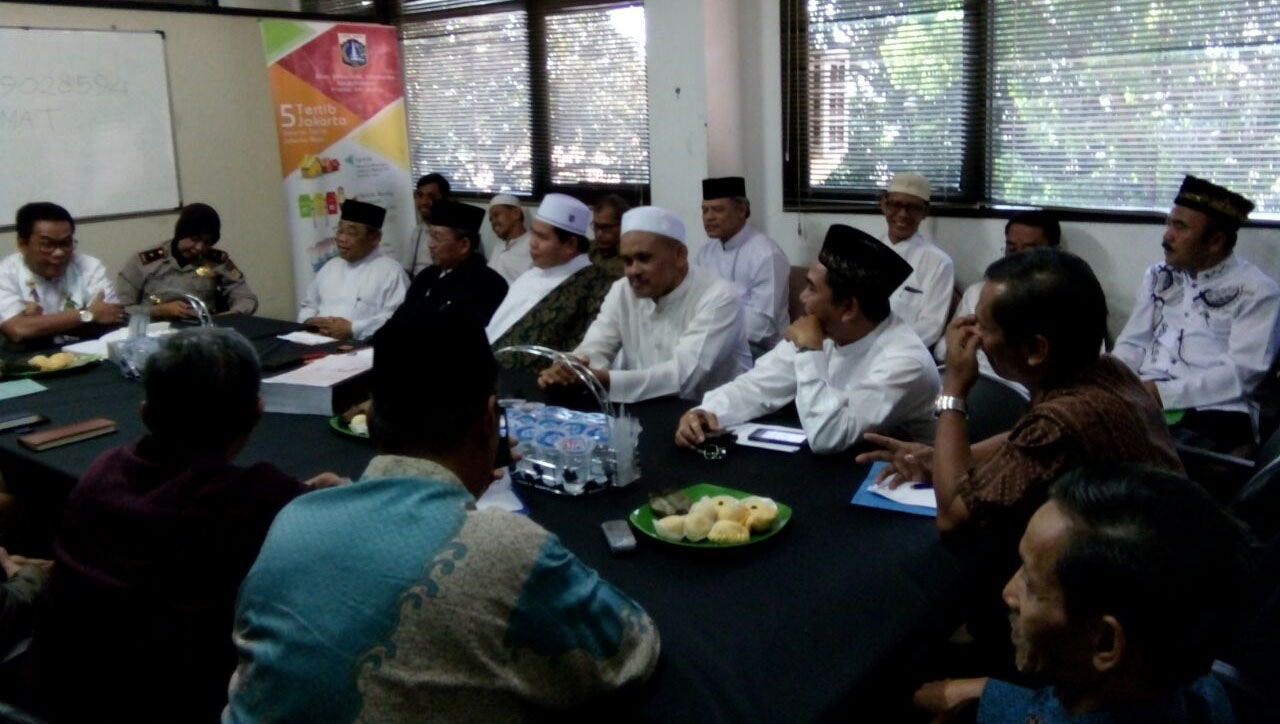 Warga Jagakarsa Tolak Pembangunan Rumah Pasturan