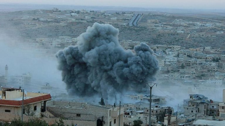 Serangan Udara Rezim Syiah Assad Bunuh 20 Warga Sipil di Qalamoun