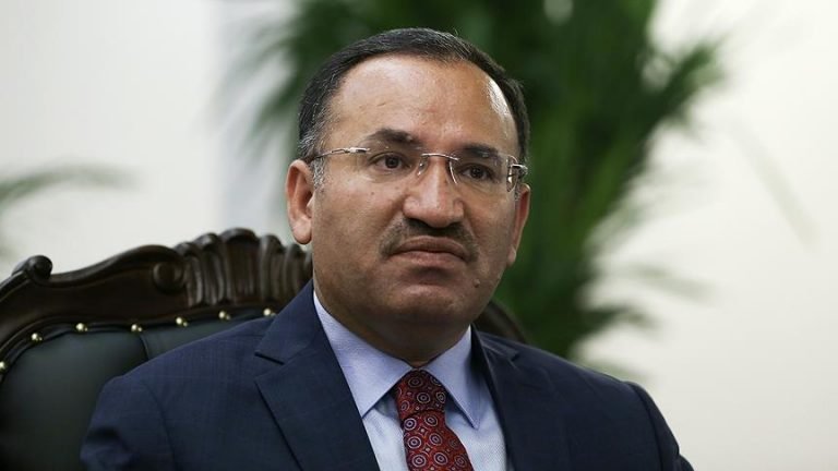 Menteri Turki: AS Tahu Gulen Berada di Balik Kudeta yang Gagal