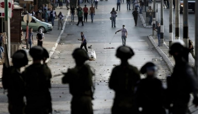 Diduga Alat Pembuat Senjata, Tentara Israel Rampok Toko Mesin Pandai Besi di Tepi Barat