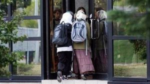 Negara Bagian Lagos Tolak Putusan Pengadilan Nigeria Legalkan Jilbab di Sekolah