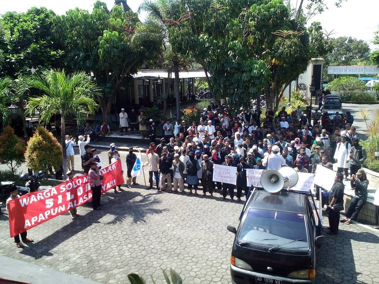 Unjuk Rasa Penolakan RS Siloam Kembali Digelar, Umat Islam Datangi DPRD Kota Solo