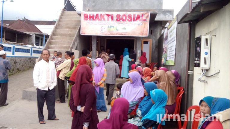 ECR dan IDC Gelar Bakti Sosial di Daerah Rawan Kristenisasi