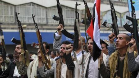 Komandan Syiah Houthi dan 10 Pasukannya Tewas dalam Serangan Udara Arab di Saada