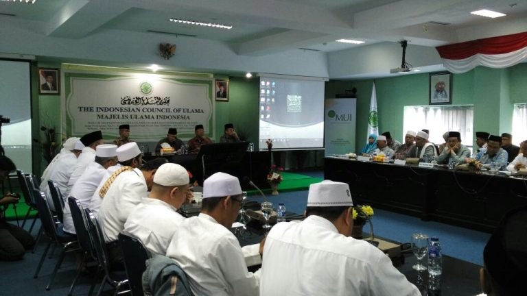 MUI Pusat: Tindak Tegas Penista Agama!