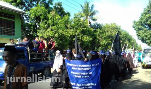 Rekatkan Ukhuwah, Ribuan Umat Islam Bima Ikuti Pawai Sambut Tahun Baru 1438 Hijriyah