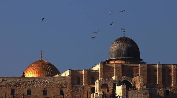 Israel Melarang Keras Adzan di Yerusalem, Ini Jawaban Syeikh Ekrema Sabri