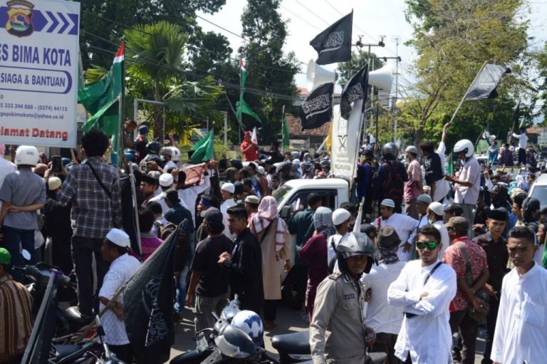 Aksi Bela Islam Bima: Penegak Hukum Lambat Proses Ahok