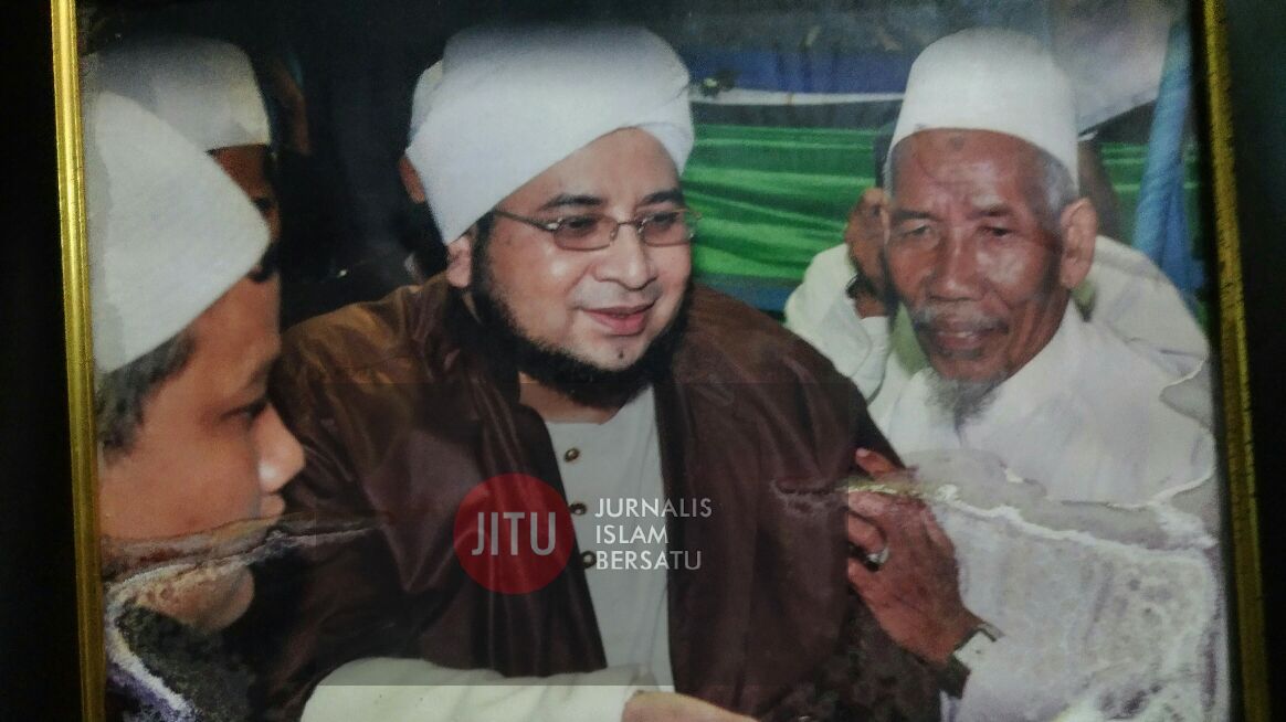 Ratusan Orang Iringi Jasad Syuhada Bela Quran, Warga: Cocoklah Kalau Pak Syachrie Dapat Syahid