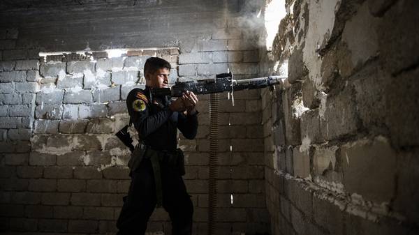 Pertempuran Jalanan Berkobar di Kota Mosul