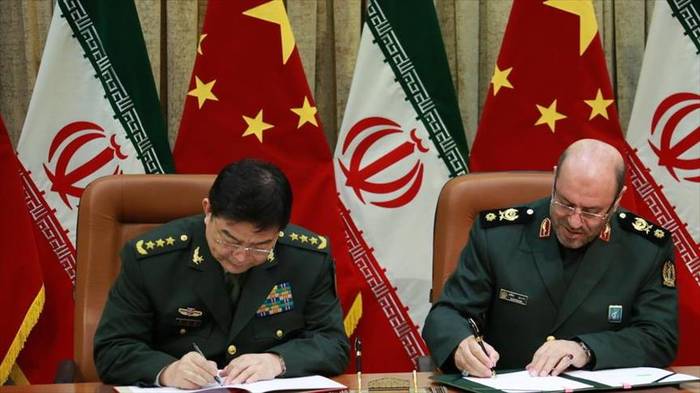 Iran dan China Tandatangani Nota Kesepahaman Militer dan Pertahanan