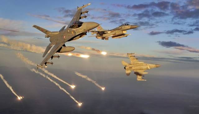 Jet Tempur Turki Hancurkan 45 Target PYD Dukungan AS