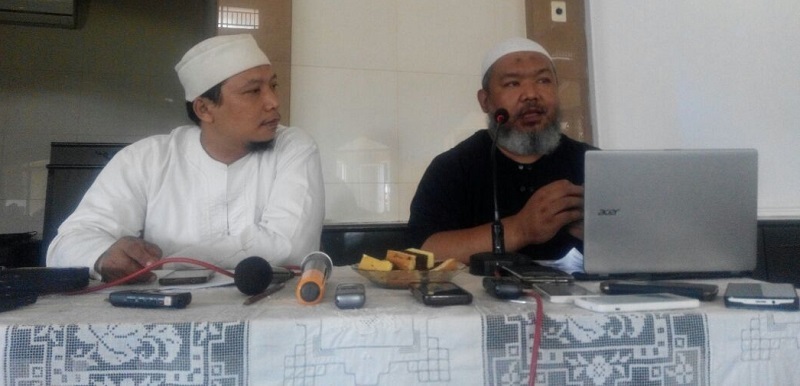 Ansharusyariah Gelar Seminar Ilmiah “Panduan Praktis dalam Menyikapi Hukum Positif”