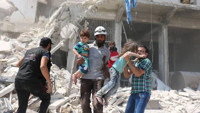 150 Serangan Udara dan 1200 Tembakan Artileri Suriah-Rusia Bunuh 25 Wanita dan Anak-anak Aleppo