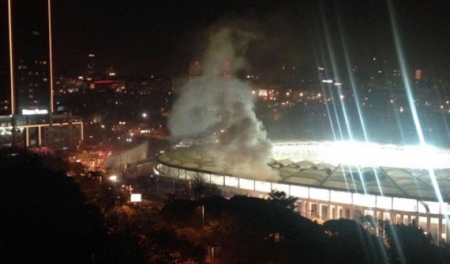 3 Serangan Bom Hantam Stadion Sepak Bola Istanbul, 38 Tewas
