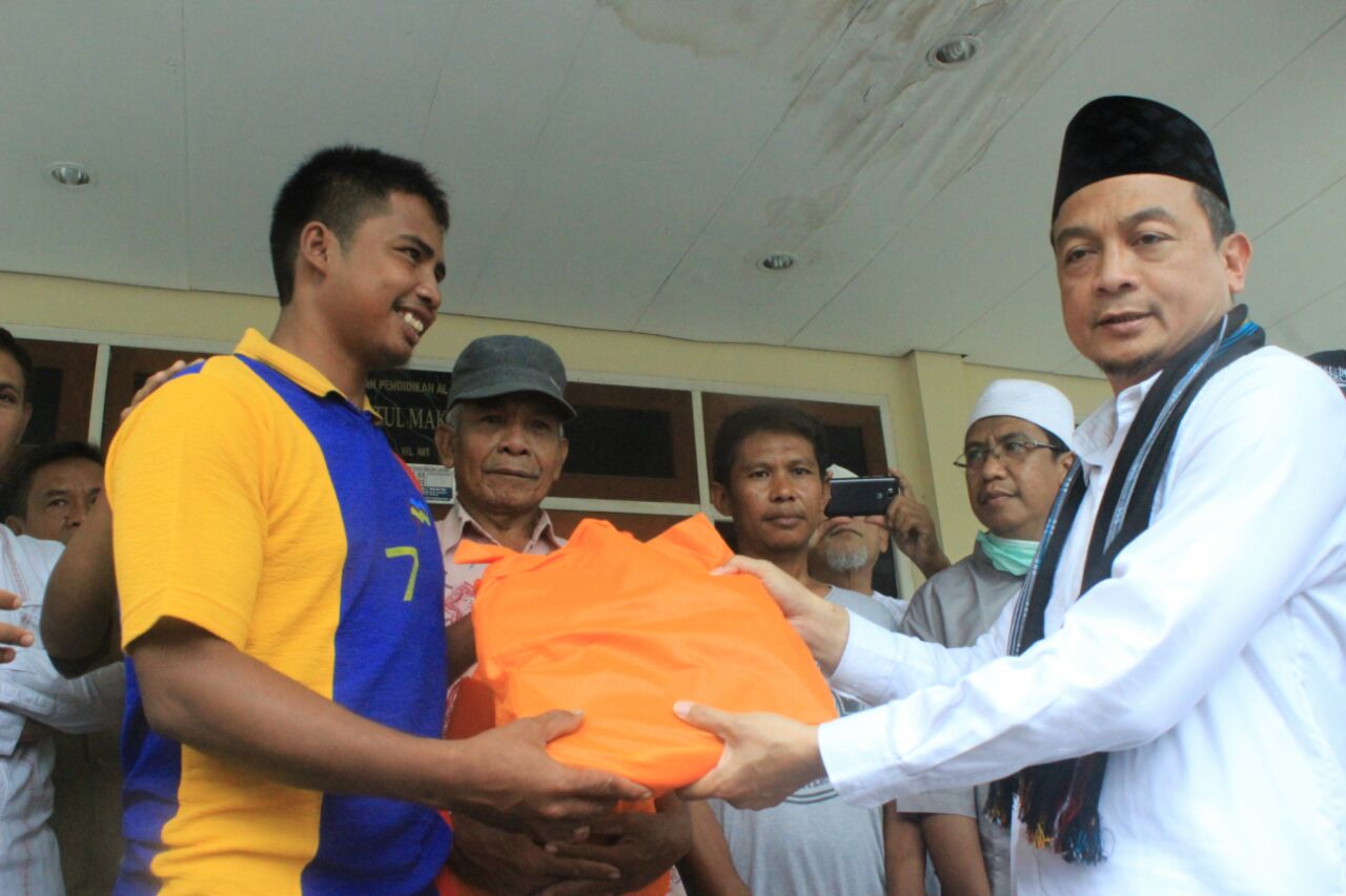 GNPF MUI Bantu Langsung Korban Banjir Bima