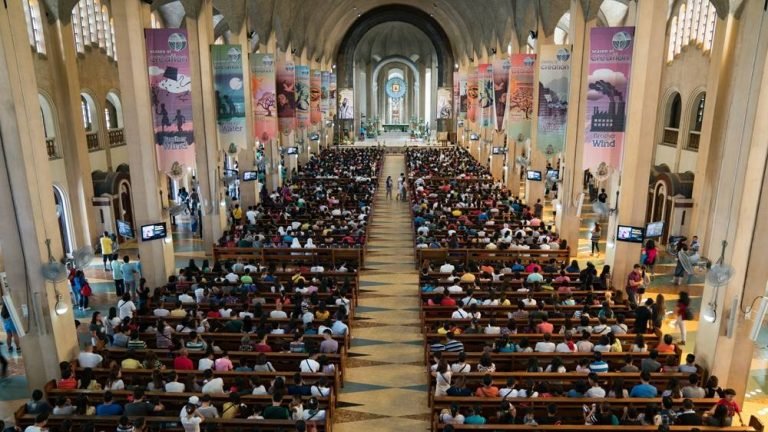 Pelecehan Seksual di Gereja Katolik Filipina Terbongkar