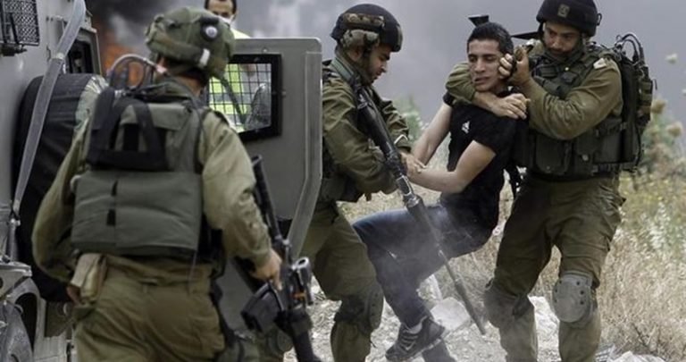 Pasukan Zionis Tangkap 22 Warga Palestina di Tepi Barat
