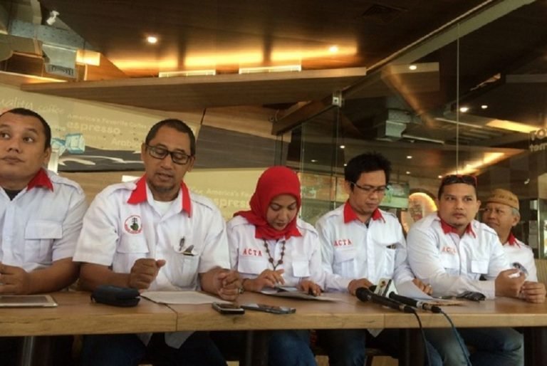 ACTA Ingatkan Pengacara Ahok Tak Intimidasi Habib Rizieq di Sidang Besok