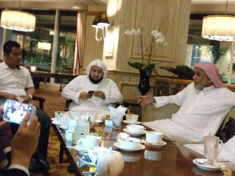 Diskusi Kemenag Saudi dan Aktivis Islam: Lapang Dada, Jauhi Fanatisme Kelompok