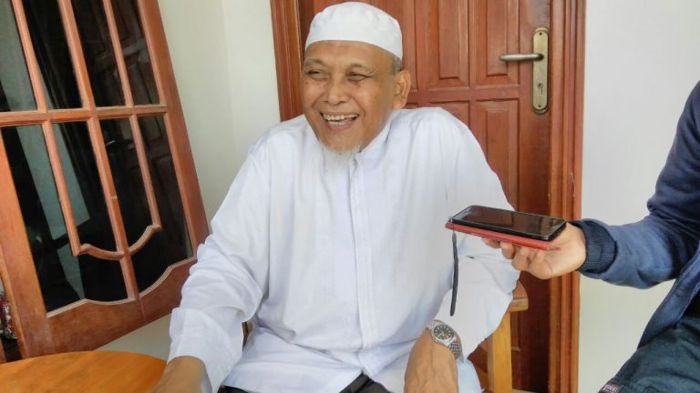 “Ishomuddin Dikecam Sebab Kontra-produktif dengan Para Ulama”