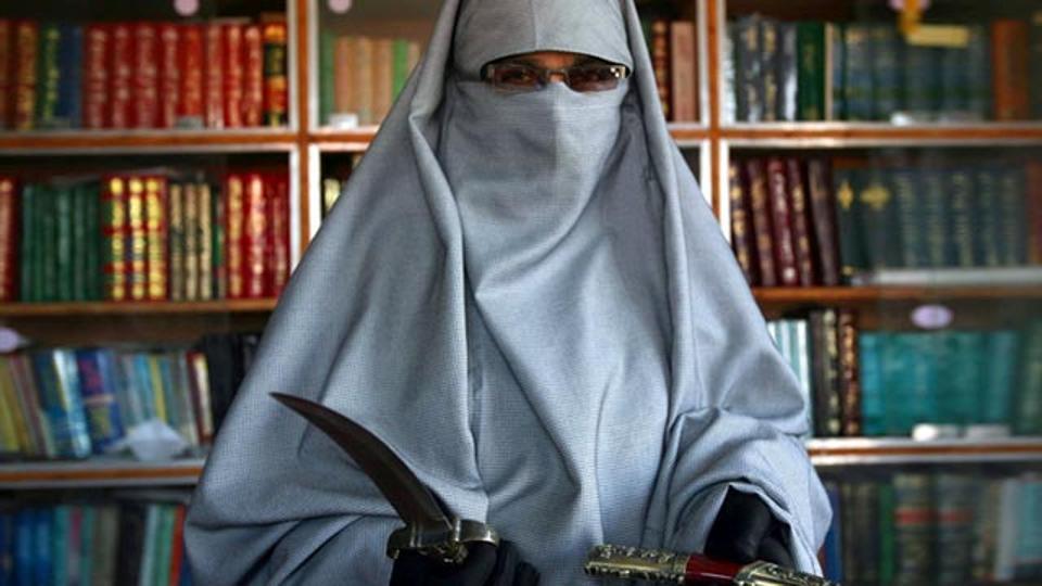 Militer India Tangkap Pemimpin Gerakan Perlawanan Muslimah Kashmir