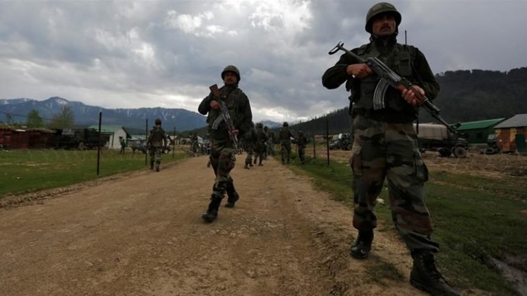 Pakistan dan India Saling Serang dengan Artileri di Kashmir, 2 Tewas