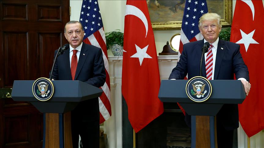 Erdogan dan Trump Tingkatkan Kerjasama Militer dan Dagang