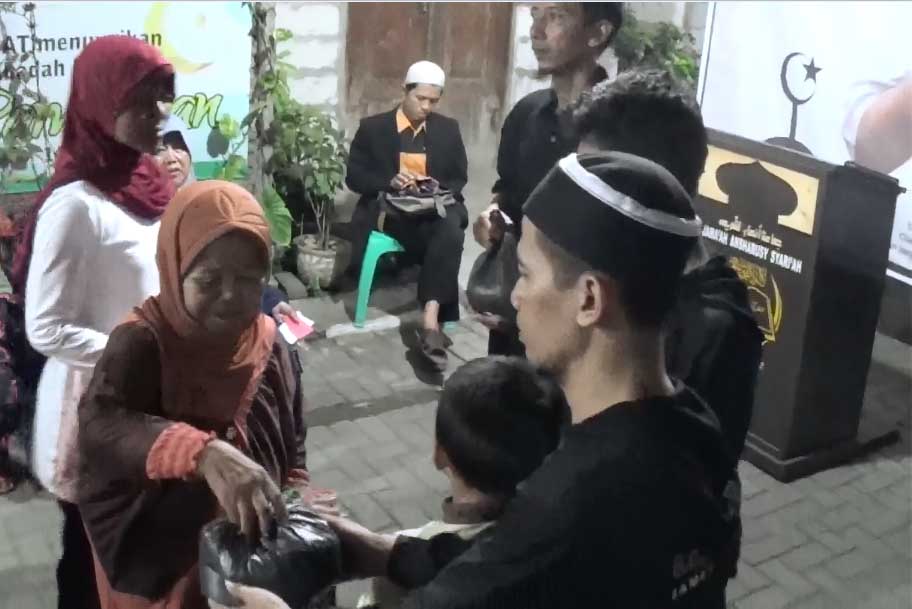 Sambut Ramadhan, FUI Semarang Gelar Pengajian hingga Pembagian Sembako