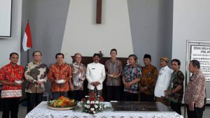 Meski Ditolak Warga, Wali Kota Solo Malah Resmikan Gereja Busukan Surakarta