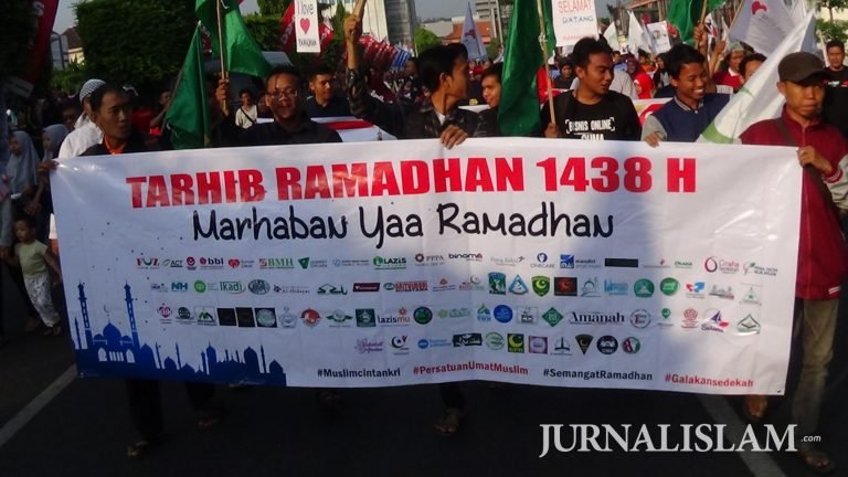 Tarhib Ramadhan 1438 H Semarang Usung Semangat Persatuan