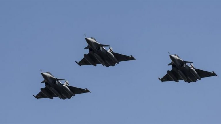 Mesir Luncurkan Serangan Udara ke Libya Setelah Tewasnya 28 Kristen Koptik