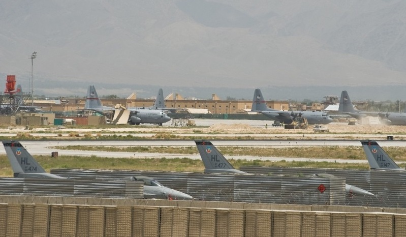 Taliban Serang Pangkalan Udara AS Bagram Airfield, 10 Pasukan Tewas