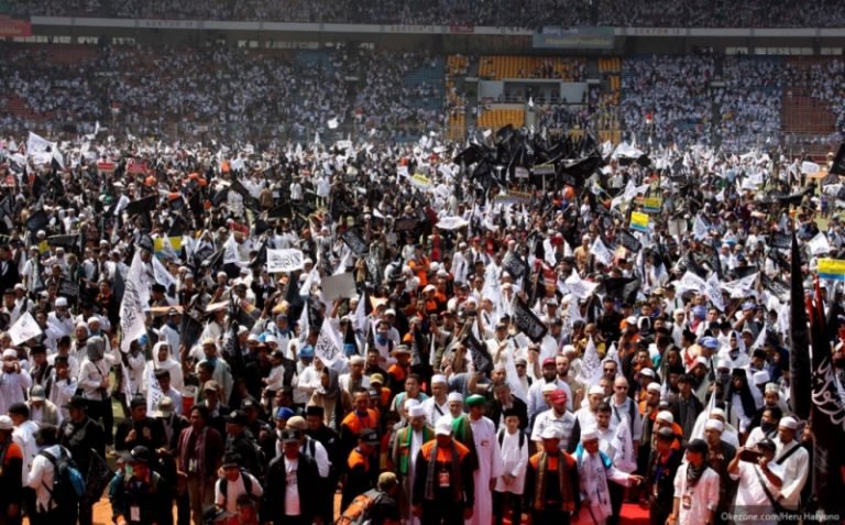 Resmi Dibubarkan Pemerintah, HTI Tidak Akan Tinggal Diam