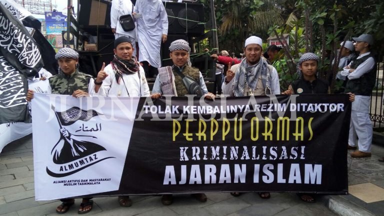 Tolak Perppu Ormas, ALMUMTAZ Sambangi DPRD