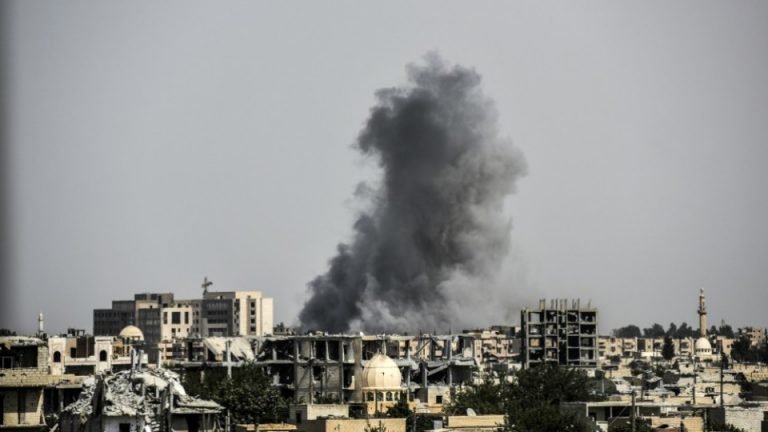 Serangan Udara AS Bunuh 29 Warga Sipil Raqqa