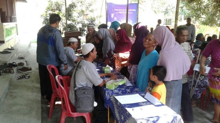 Giatkan Aksi Sosial, Ansharusy Syariah : Kami Ingin Menjadi Pelayan Umat