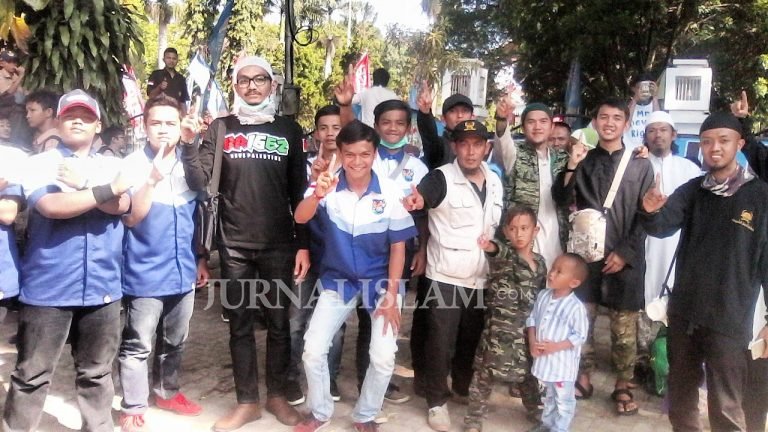 Aksi Peduli Rohingya Juga Digelar di Garut, Ribuan Orang Ikuti Longmarch