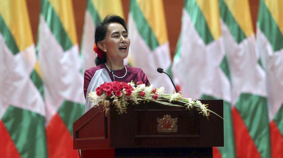 Aung San Suu Kyi Pidato pada Dunia, Muslim Rohingya: Suu Kyi Pengkhianat!