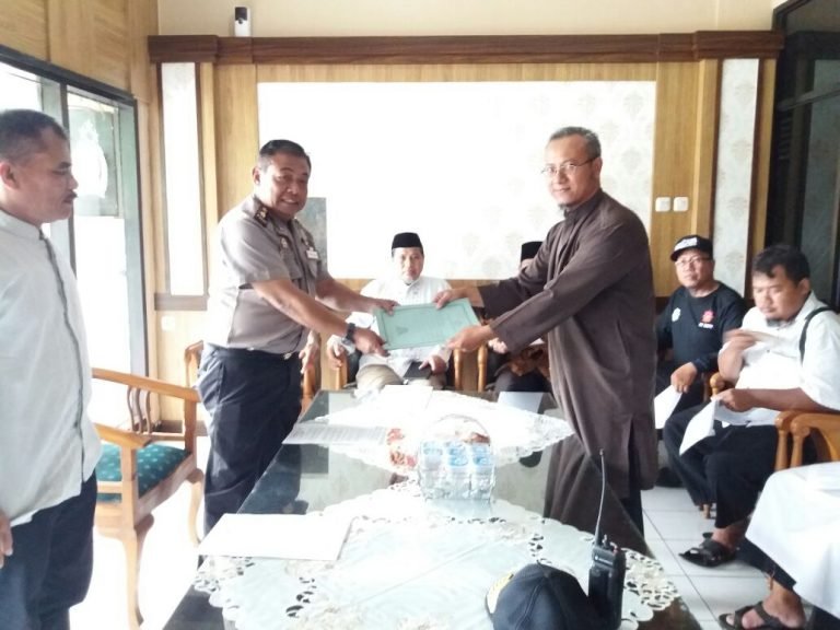 Polres Solo Janji Sampaikan Aspirasi Umat Islam Agar Victor Nasdem Ditangkap