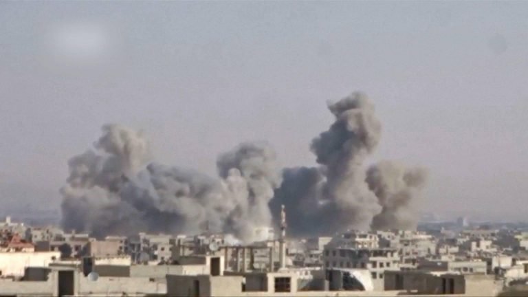 Hingga Kini Jet Tempur Rusia dan Assad Tetap Gempur Zona Eskalasi, Puluhan Tewas