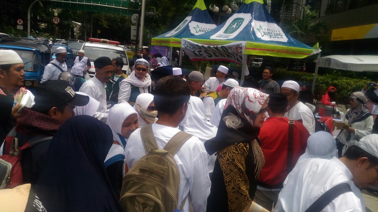 Tak Hanya Pelayanan Kesehatan, Rumah Sakit Ini Tebar Hidangan Gratis di Reuni 212