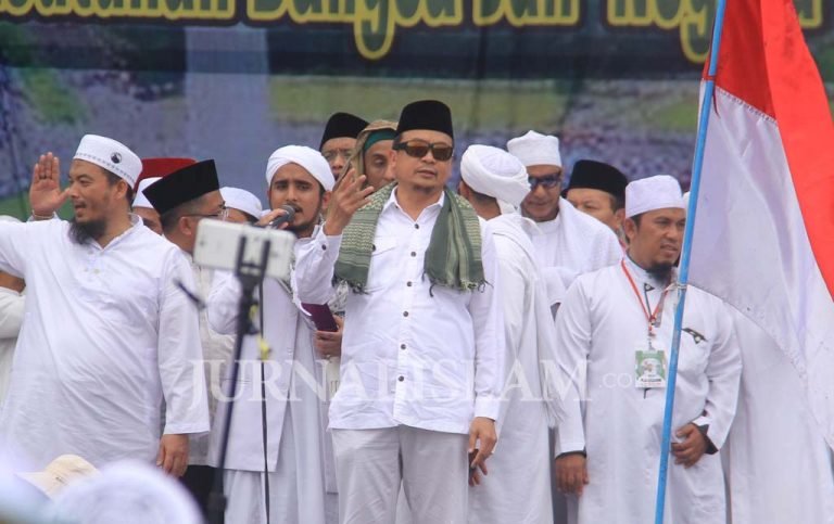 Ini Penyebab Perpecahan Umat Islam Indonesia Zaman Now Menurut UBN