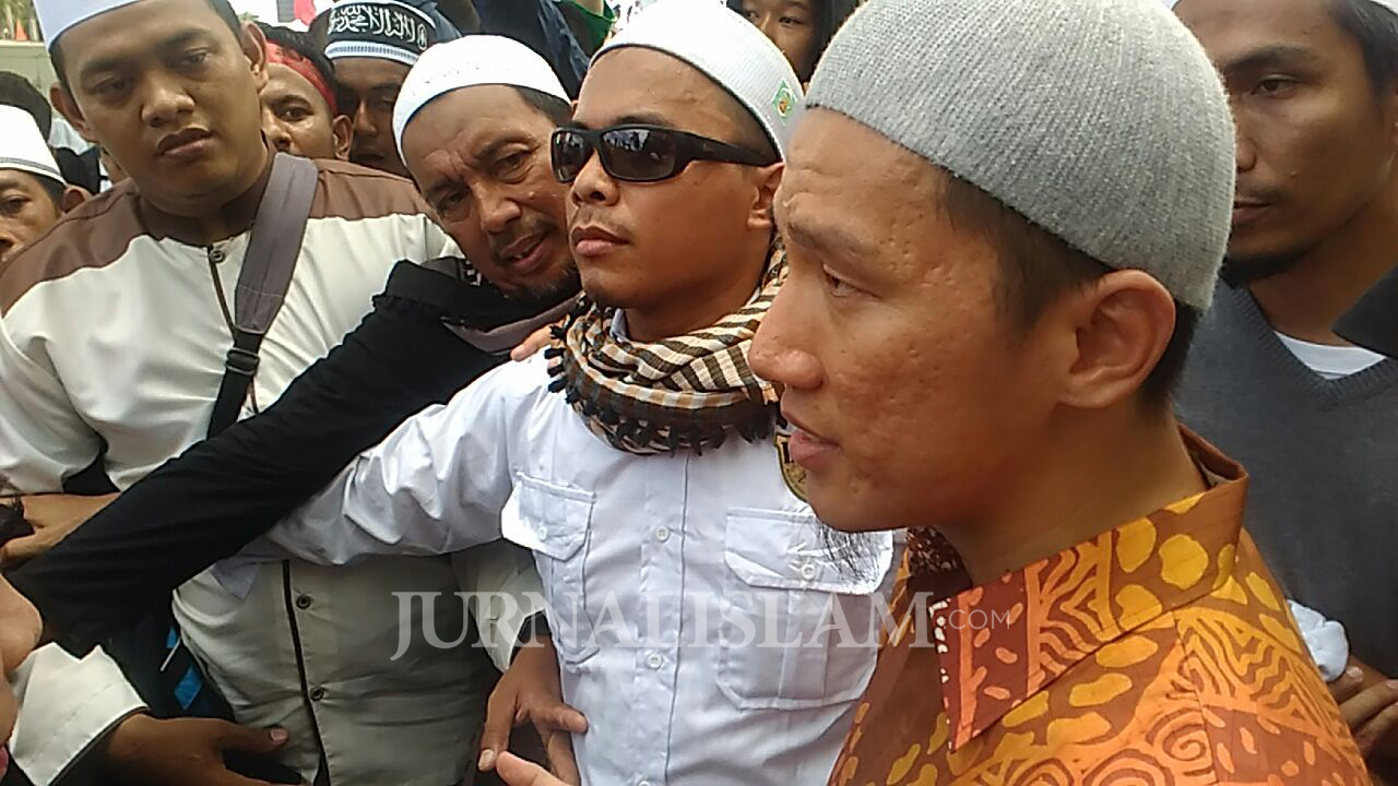 Ustadz Felix Siauw: Hate Speech adalah Jebakan Untuk Kaum Muslimin