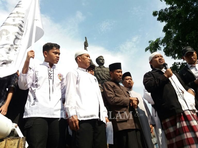 Pencaplokan Al Quds Bukti Amerika Adalah Teroris yang Sesungguhnya